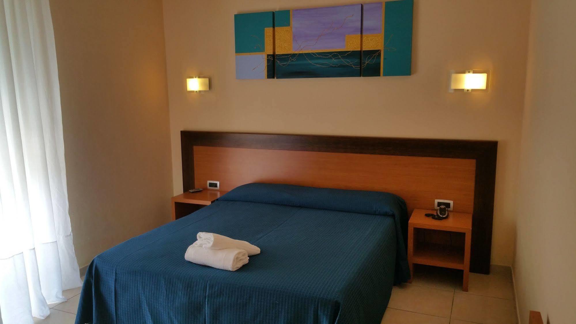 Hotel Club Koine Otranto Zewnętrze zdjęcie